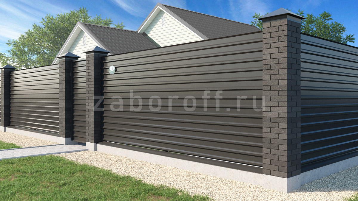 Горизонтальный забор из профнастила с кирпичными столбами под ключ