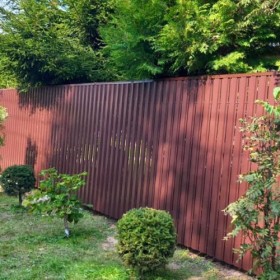 Забор из евроштакетника