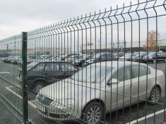 3Д забор для стоянки автомобилей