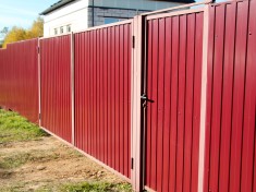 Распашные ворота из профнастила (высота 2 м) без электропривода