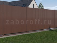 Забор секциями из профлиста С8 на ленточном фундаменте Забор секциями из профлиста С8 на ленточном фундаменте