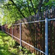 Забор для дачи из евроштакетника с двухсторонним покрытием