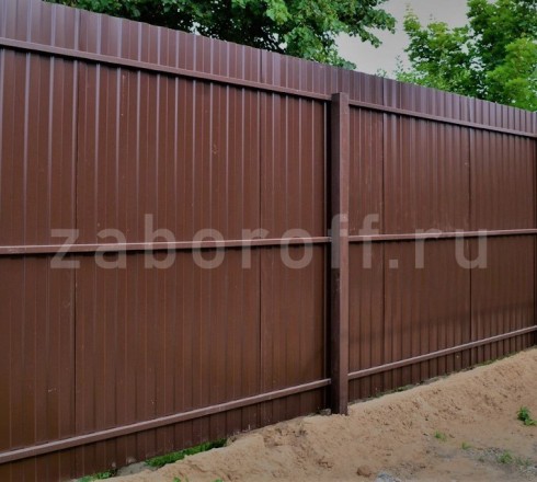 Забор 2,5м из профнастила для дачи