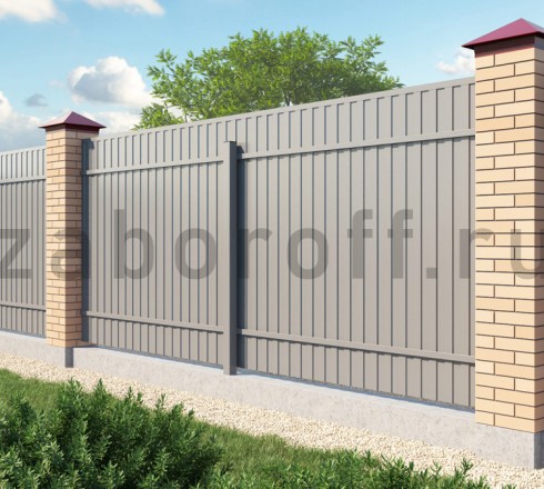 Забор из профнастила с кирпичными столбами