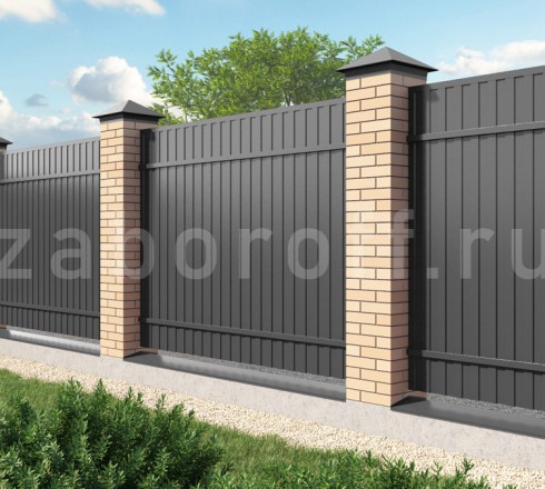 Забор из двухстороннего профнастила с кирпичными столбами с монтажом