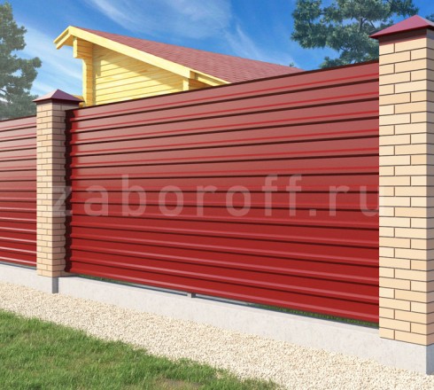 Забор из профнастила горизонтальный  с кирпичными столбами