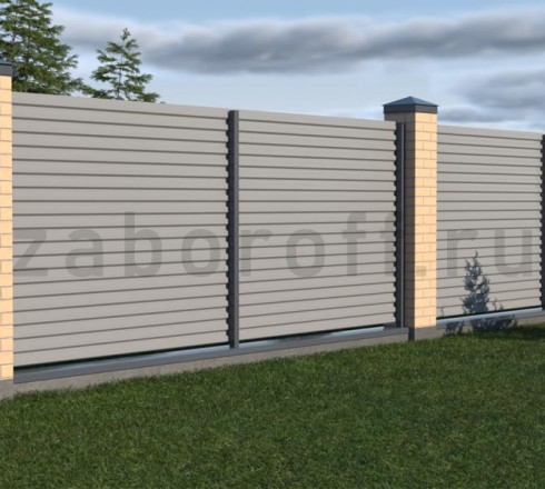 Горизонтальный забор из профнастила с кирпичными столбами под ключ