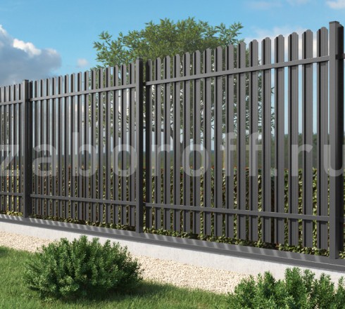 Забор из двухстороннего штакетника на ленточном фундаменте ОПТИМА